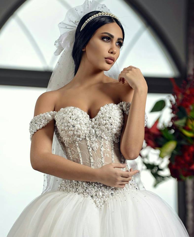 اجمل فستان خطوبة للعروسة