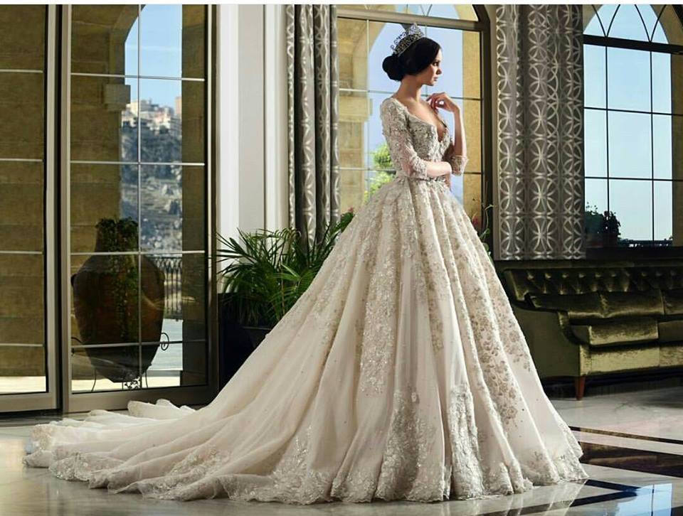 اجمل فستان خطوبة للعروسة